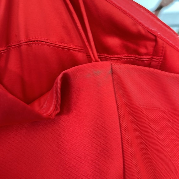 Red Erin Fetherston gown - Picture 5 of 6